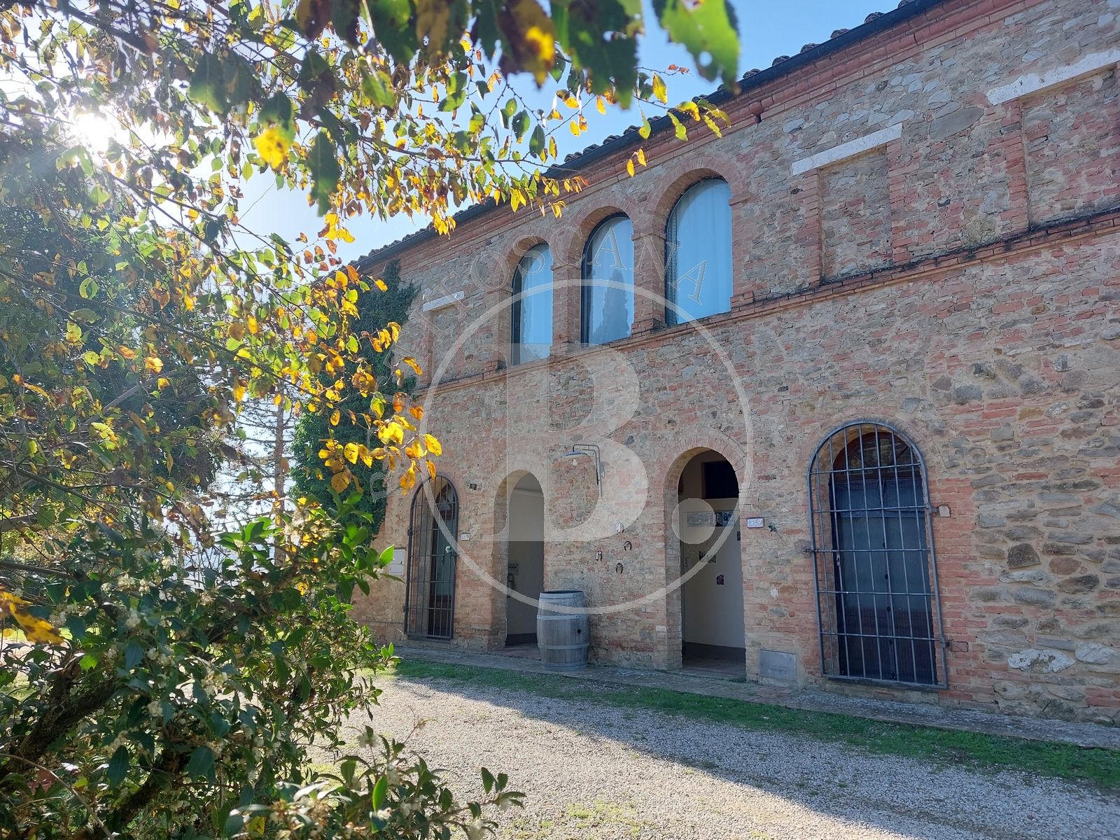 HOLIDAY FARM - Buonconvento (Si)