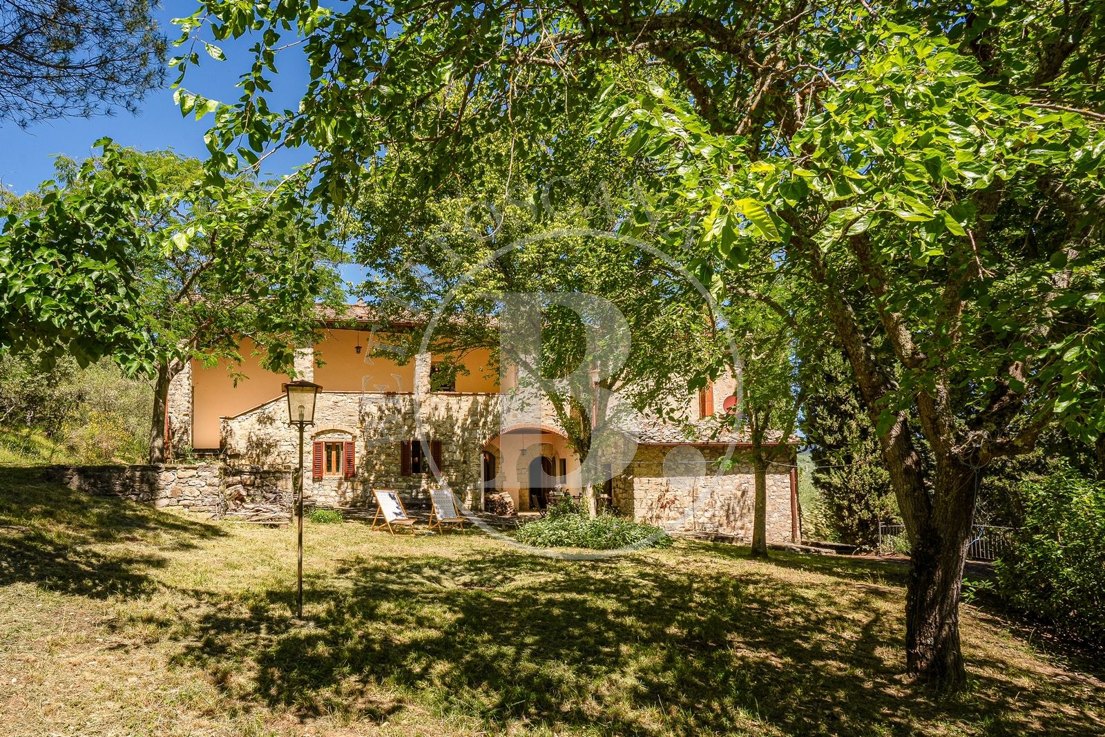 FARMHOUSE - Gaiole in Chianti (Si)