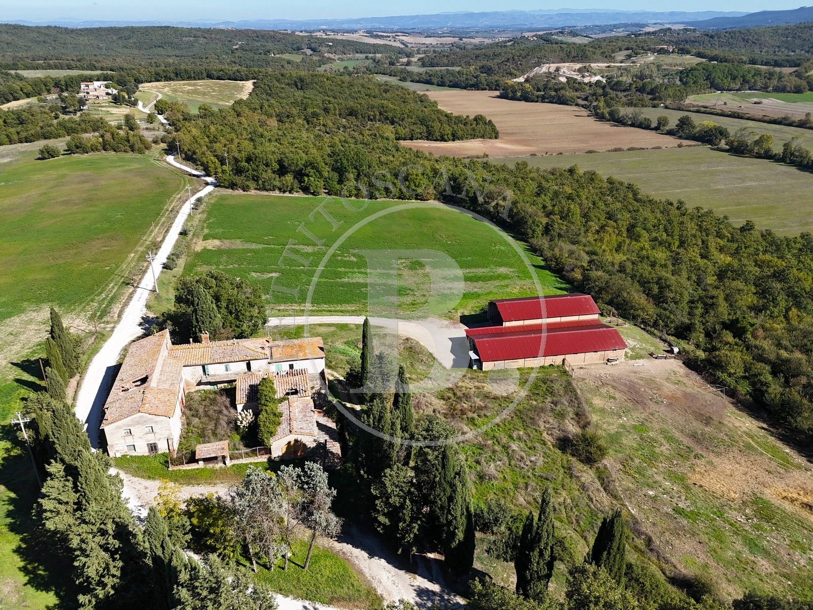 FARMHOUSE COMPLEX - Colle di Val d'Elsa (Si)