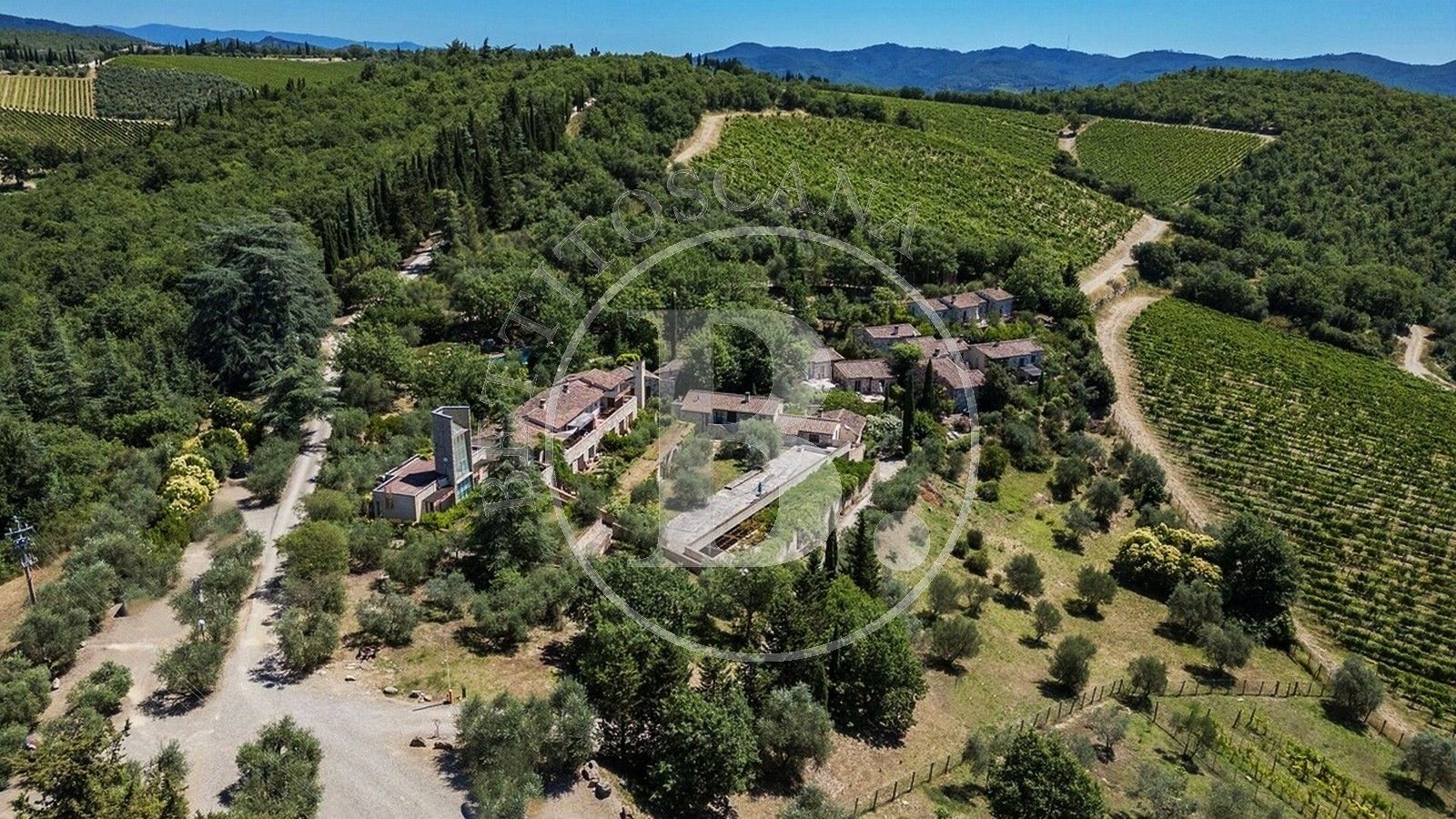 APARTMENT IN HAMLET - Gaiole in Chianti (Si)