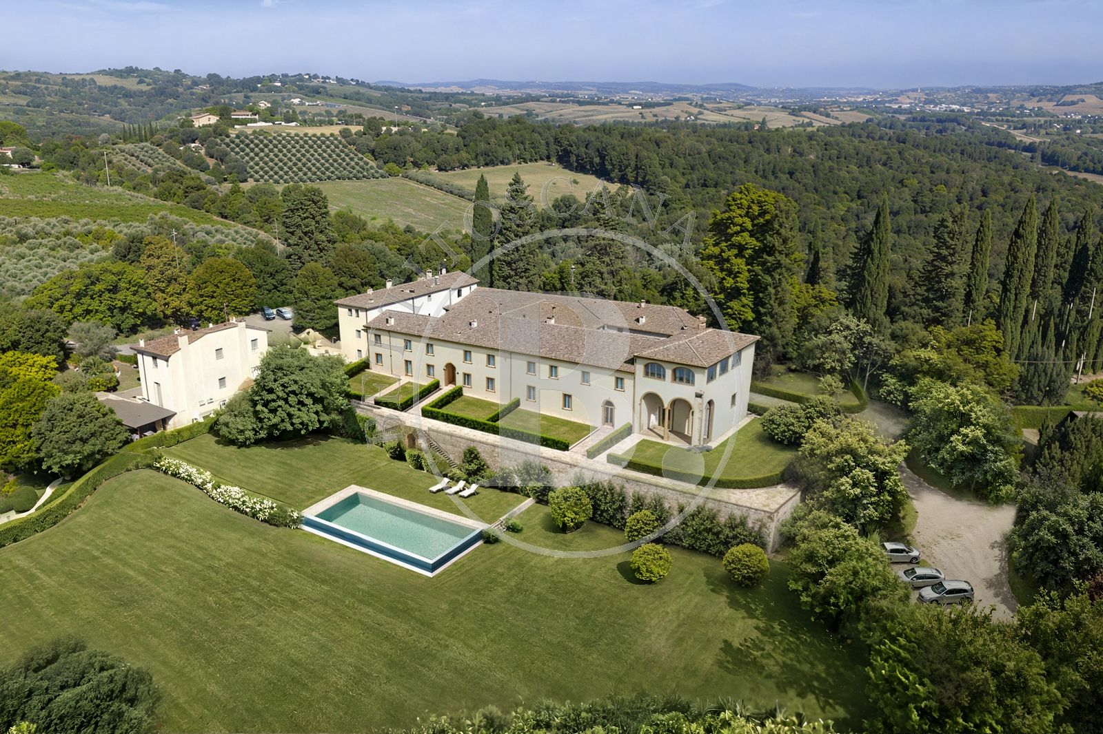 APARTMENTS IN VILLA - Gambassi Terme (Fi)