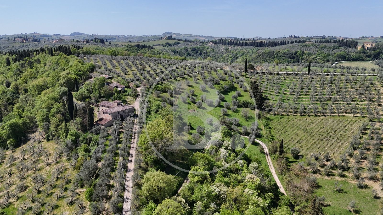 FARMHOUSE WITH ANNEX - San Casciano Val di Pesa (Fi)