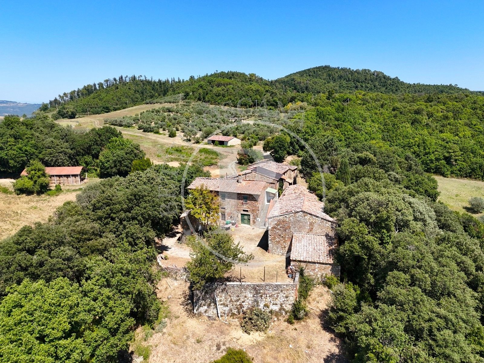 RURAL FARMHOUSE - VOLTERRA